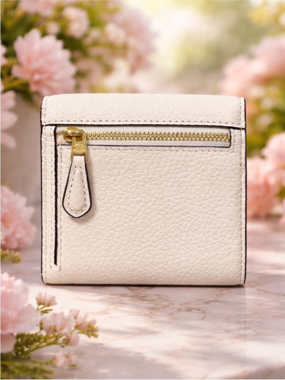 Coach Chalk Pebble Leather Floral Appliqué Small Wallet - Picture 3 of 8